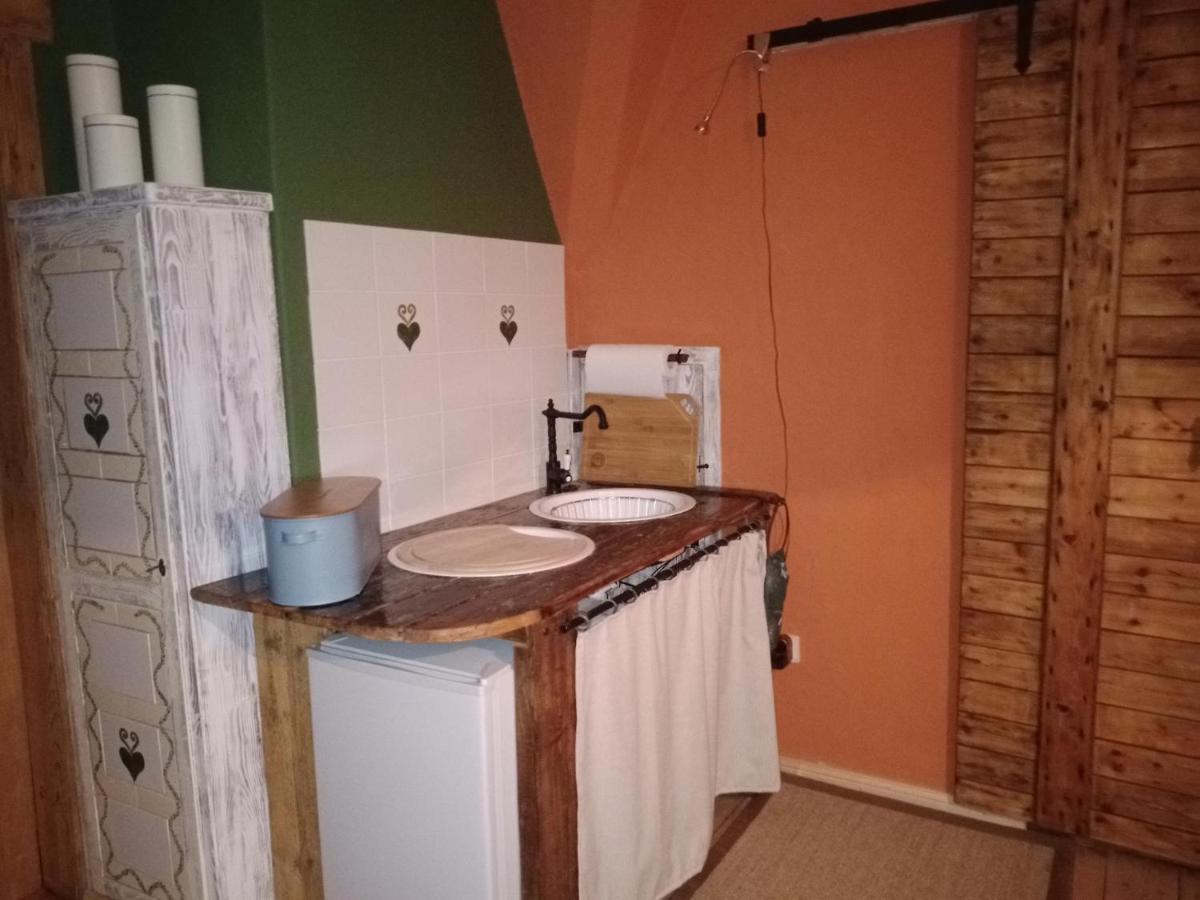 Linas Toepferhof Apartamento Weißenfels Exterior foto
